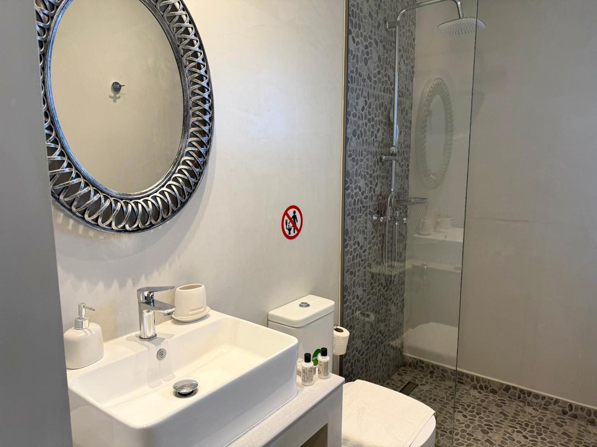 Kipos Suites & Apartments (Adults Only) Gennadi Bilik gambar